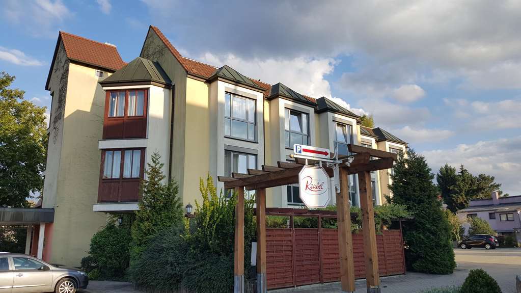 Ringhotel Reubel 4* Zirndorf